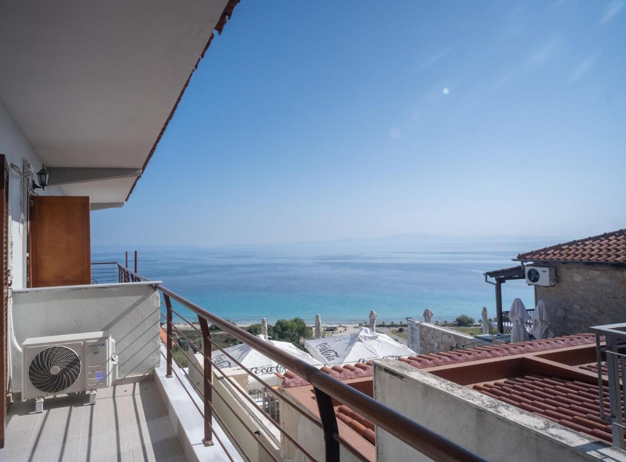 Brezza Marina House Afytos Exterior foto